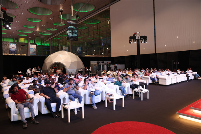 MAN_6954.jpg MAN_6954.jpg